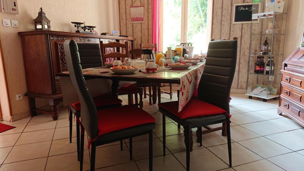 Les Chambres Du Relais Liettres Екстер'єр фото