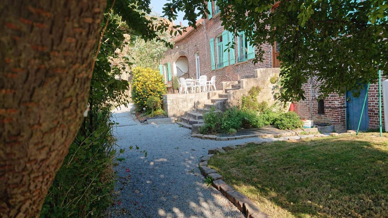 Les Chambres Du Relais Liettres Екстер'єр фото